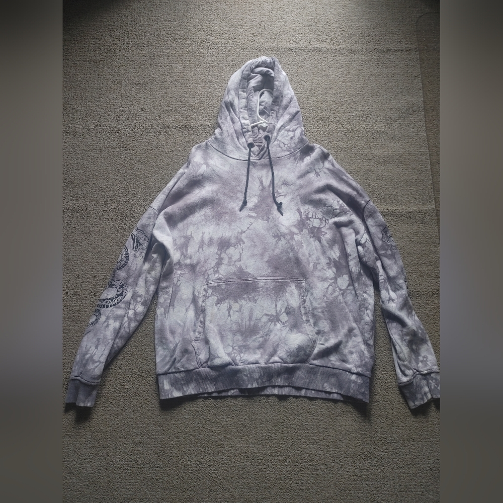 Mens Fashion Nova Tie Dye Snake Sweater